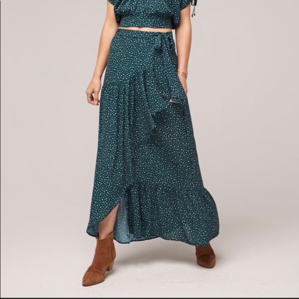 🆕 green polka dot front wrap maxi skirt